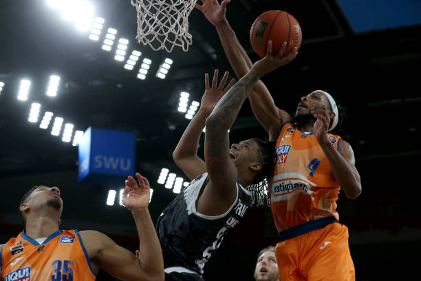 成绩不佳而 成绩不佳而