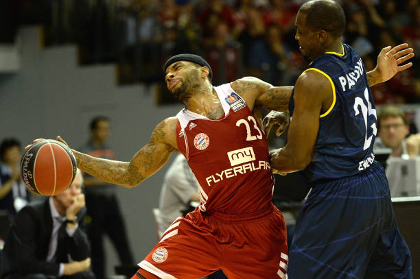 要两人以上 要两人以上