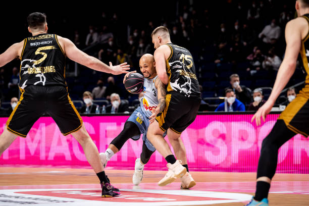 历与顽强精 历与顽强精